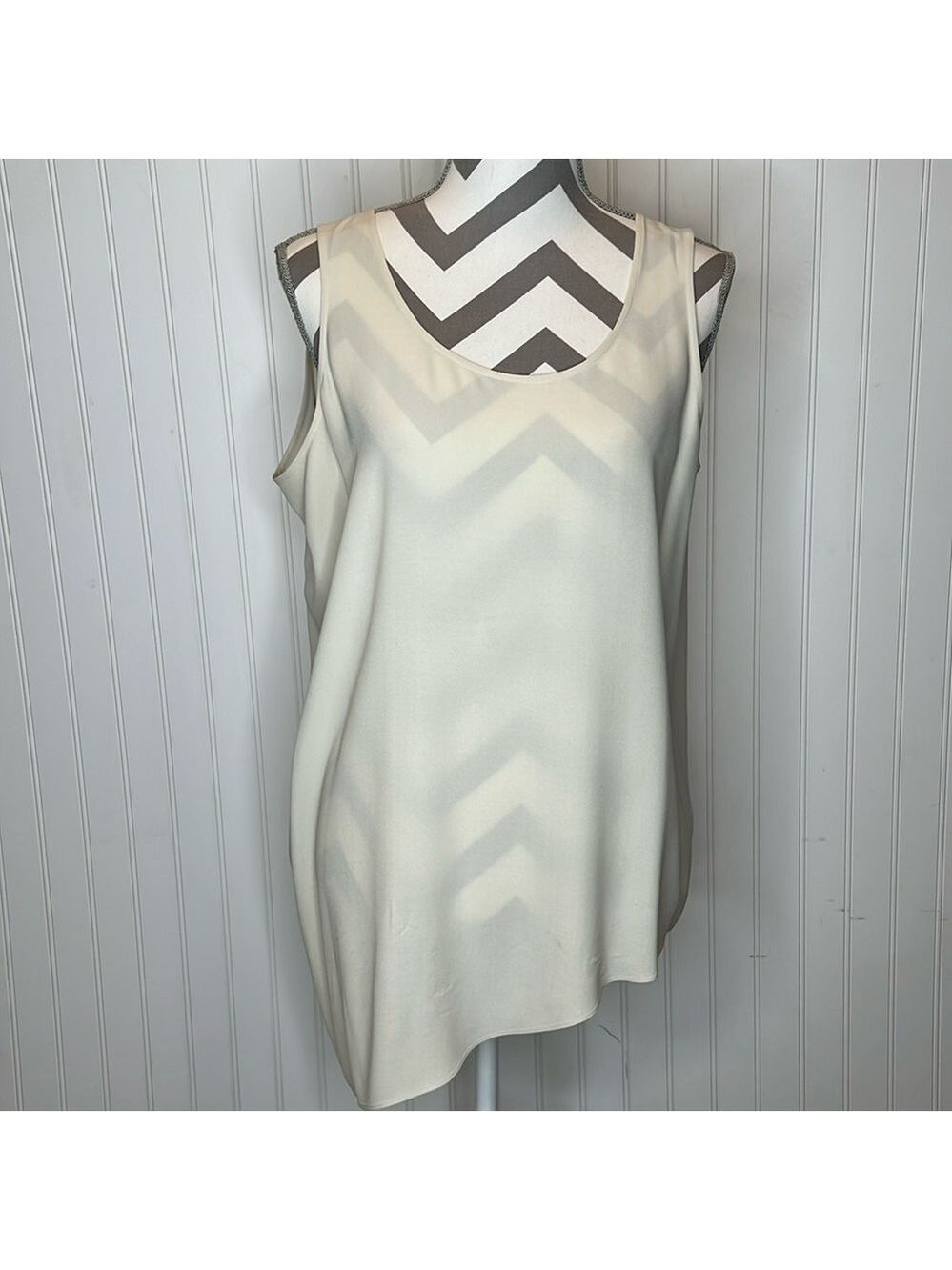 Eileen Fisher Silk Scoop Neck Hi Low Tank Size Small